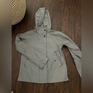 Everlane Cropped City Anorak